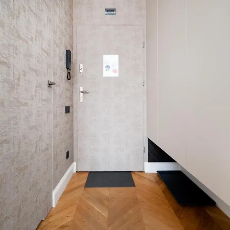 Piotrkowska Deluxe Apartment *